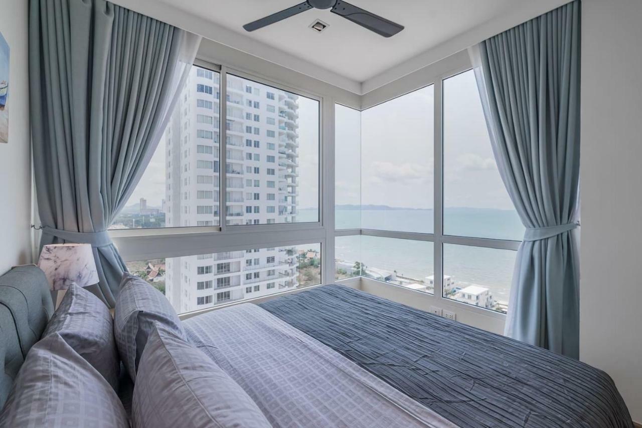 Apartment 3br Seaview/highfloor/veranda Pattaya
